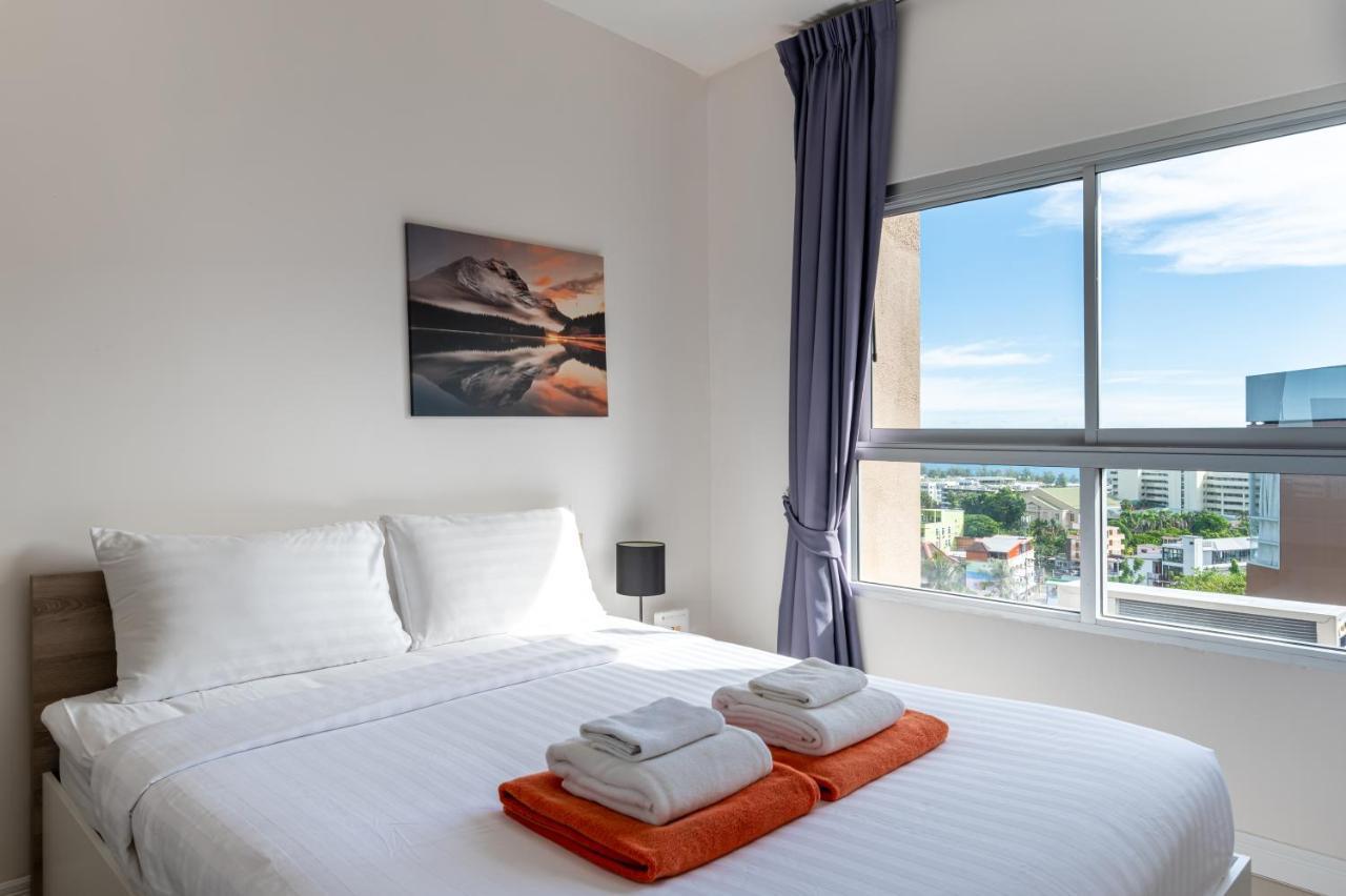 Chic Condo By Resava Karon Exterior photo