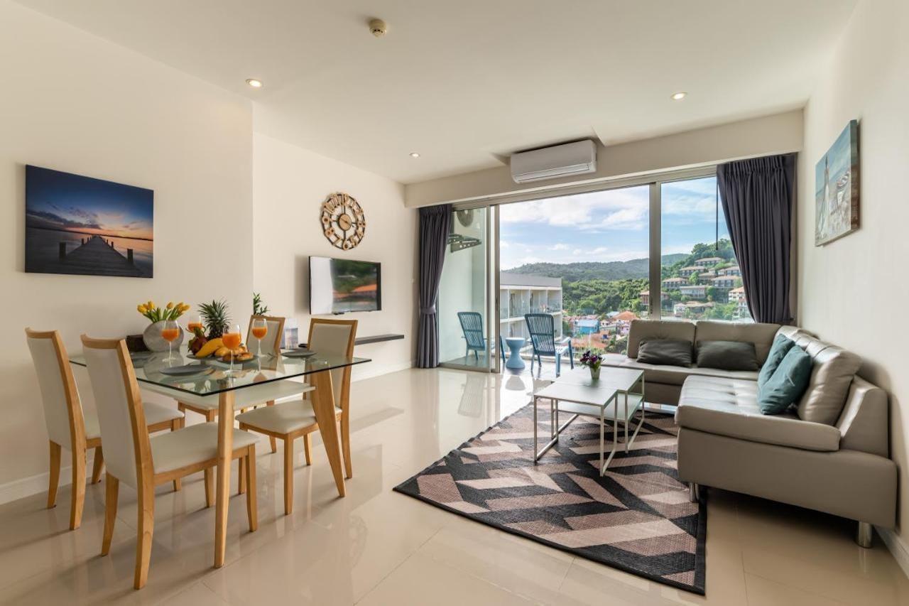 Chic Condo By Resava Karon Exterior photo
